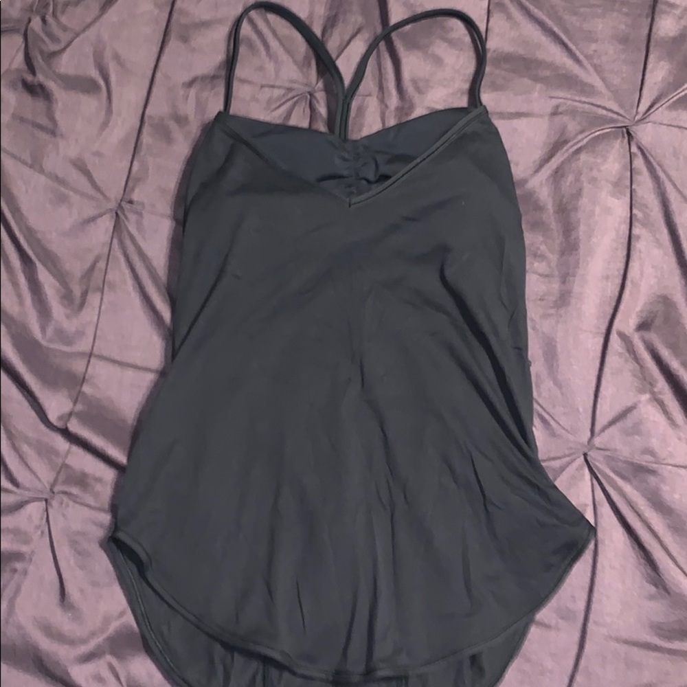 Black lululemon tank